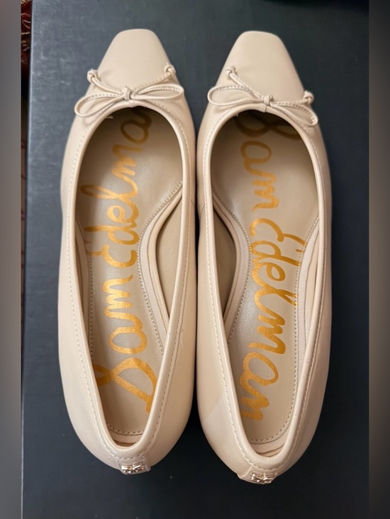 Sam Edelman Shoes - Sam Edelman Classic Women's Beige Low-Heel Ballet Pumps with Bow. NWOT
